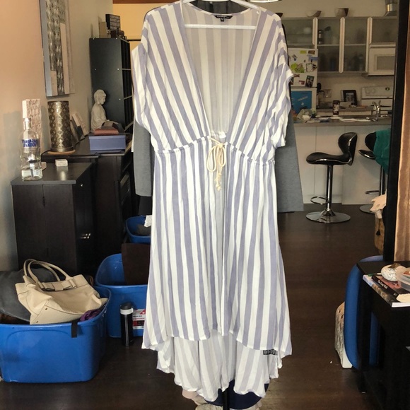 Striped Kimono - Picture 1 of 2